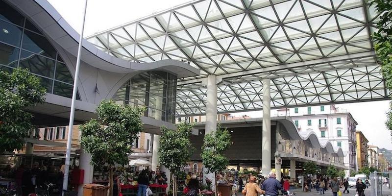 I Colori del Mercato La Spezia Esterno foto